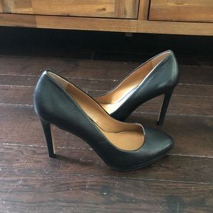 Brand New- Banana Republic Black Heels